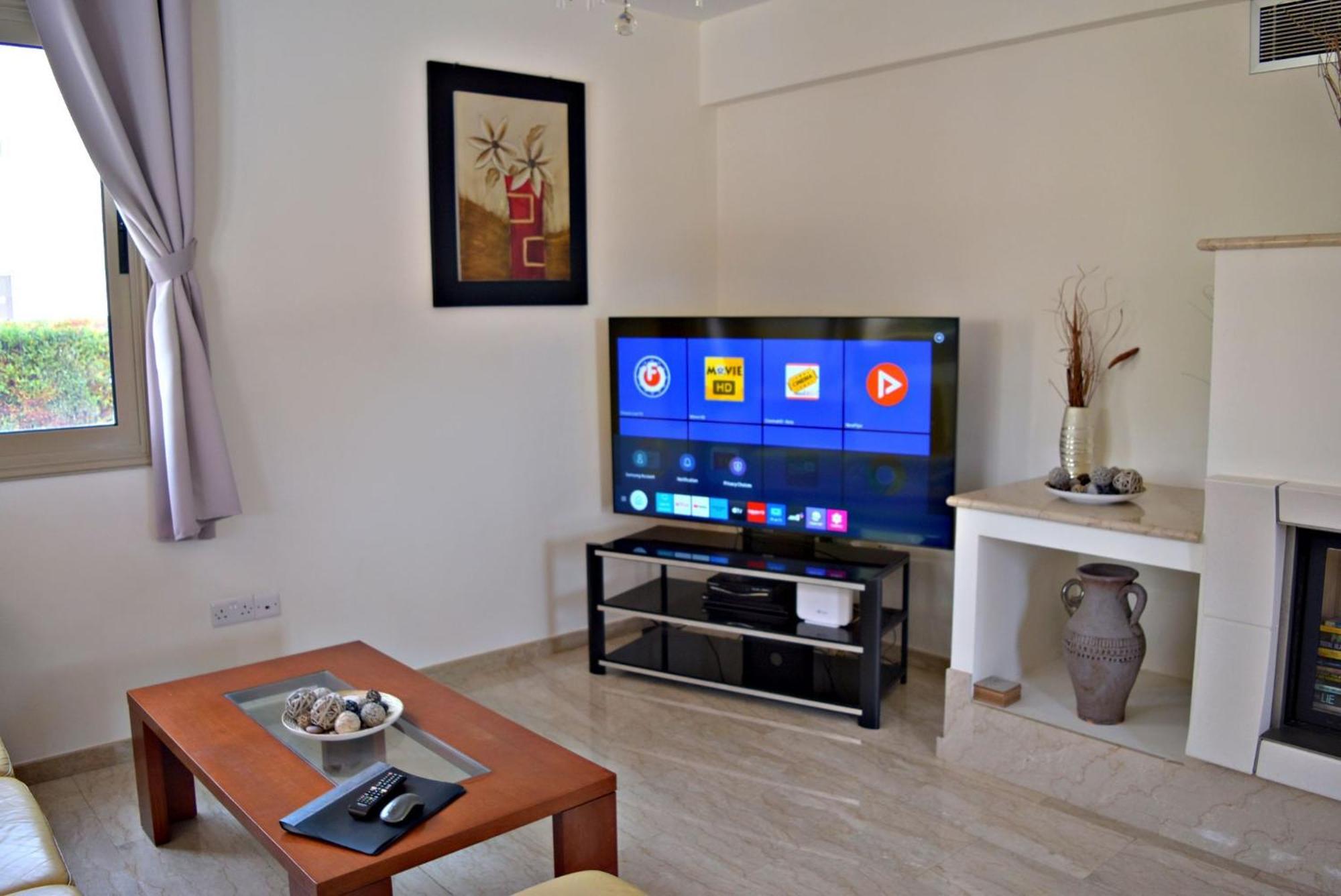 Villa Saraliana Sandy Beach Villas - Heated Pool - Jacuzzi - Private Beach Area Polis 外观 照片